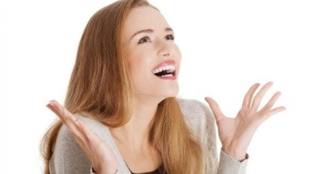 Winter Hand Care Avoids Problems of Dryness