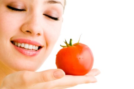 Amazing Remedies in Eminence Tomato Seed Oil